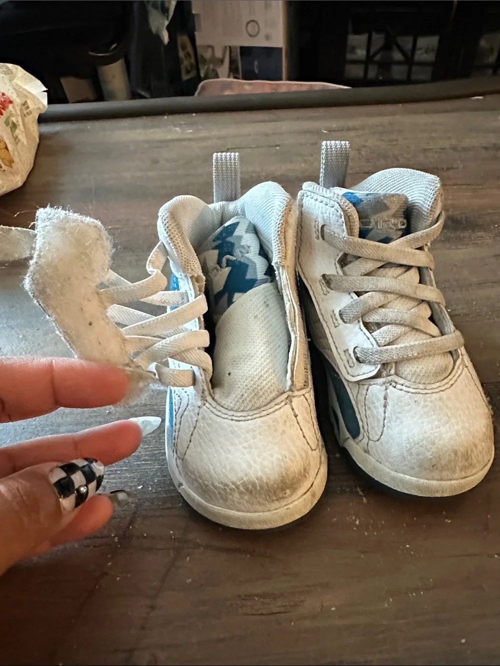 Nike Kids High-Top Sneakers in Light Gray and Blue - Picture 4 of 5